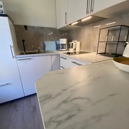 Апартаменты Apartements Sarah Новиград