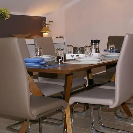 Apartment Apartements Sarah Novigrad (Istria)