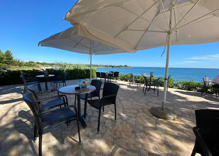Lejlighed Apartements Sarah Novigrad Istria
